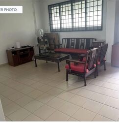 jurong-west-street-81 photo thumbnail #2